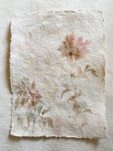 Load image into Gallery viewer, Petal Freckles